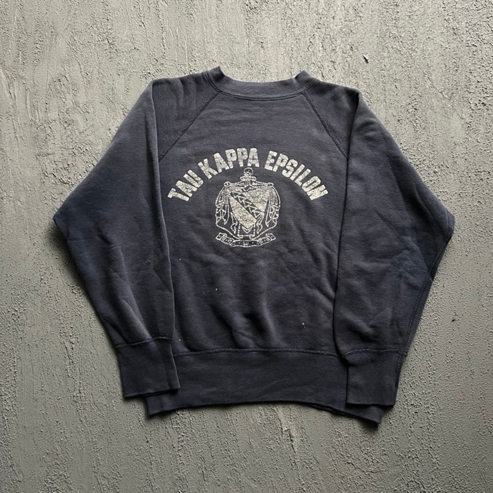 Vintage Tau Kappa Epsilon Sweatshirt Medium Blue 1960s Skull‎ Fraternity Raglan
